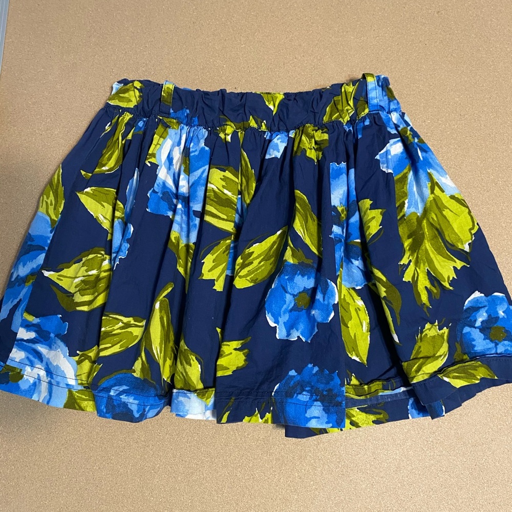 floral skirt